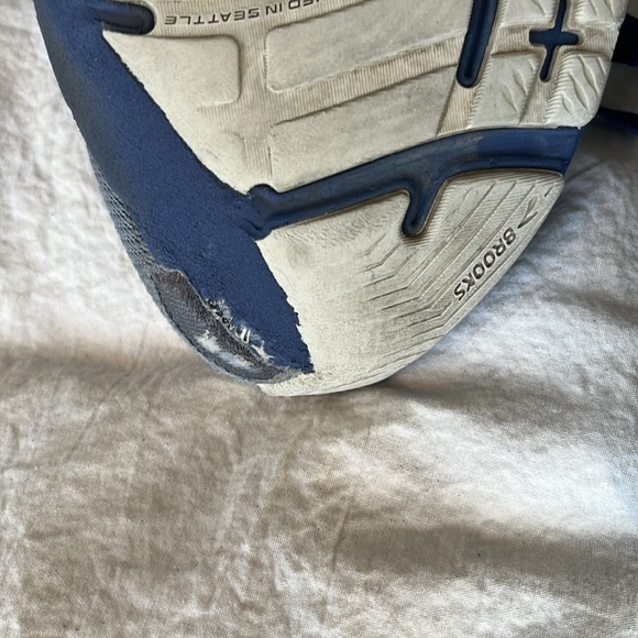 Brooks Adrenaline GTS 23 Grey Crown Blue Orange Running Shoe Men's Size 10 - Picture 5 of 7